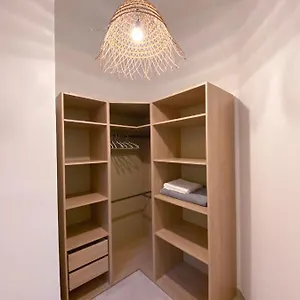 https://appartement-t3-a-5-minutes-du-port-et-de-la-plage-37.fr-provencehotel.com