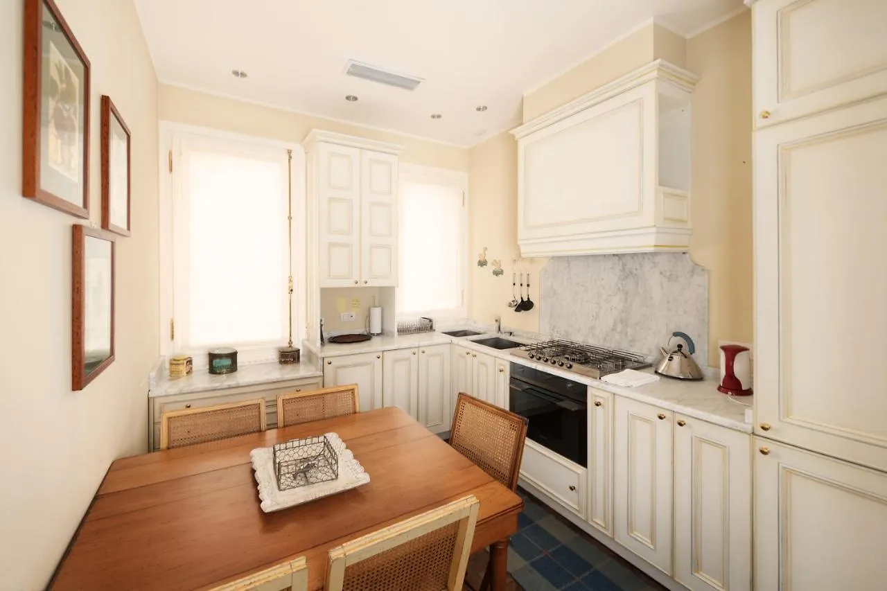Residenza Colombina Apartment Venice Italy